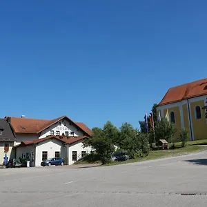 Lindenhof Hetzenbach Zell
